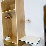 El Santo Hostel Burgo