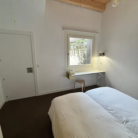 El Santo Hostel