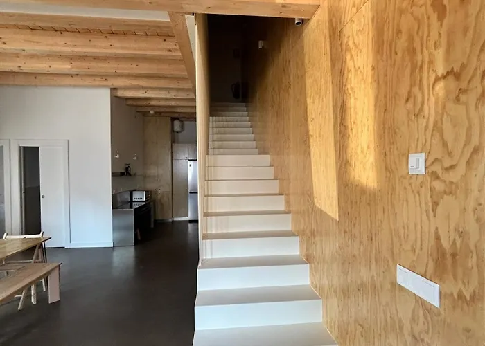 El Santo Hostel Burgo