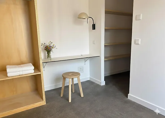 El Santo Vandrarhem *